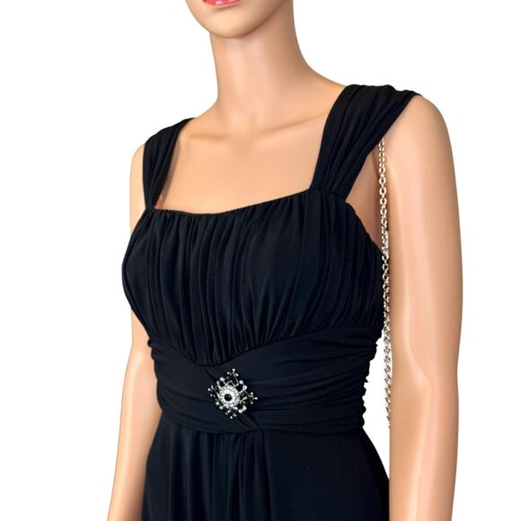 JESSICA HOWARD EVENING Brooch Fit & Flare Midi Dress Black Empire Waist Ruched 6 - Picture 3 of 13